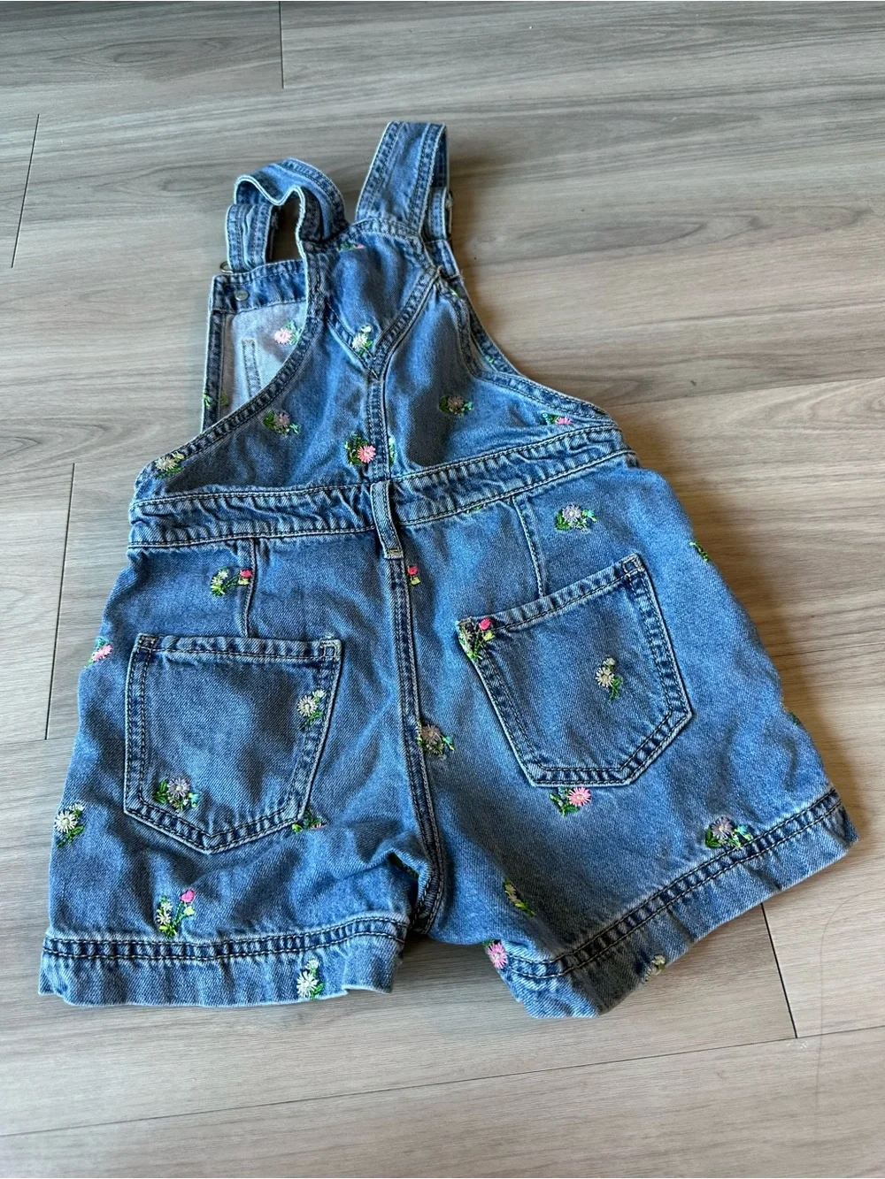 Gap Denim Floral Embroidered Short Overalls for Kids - Small